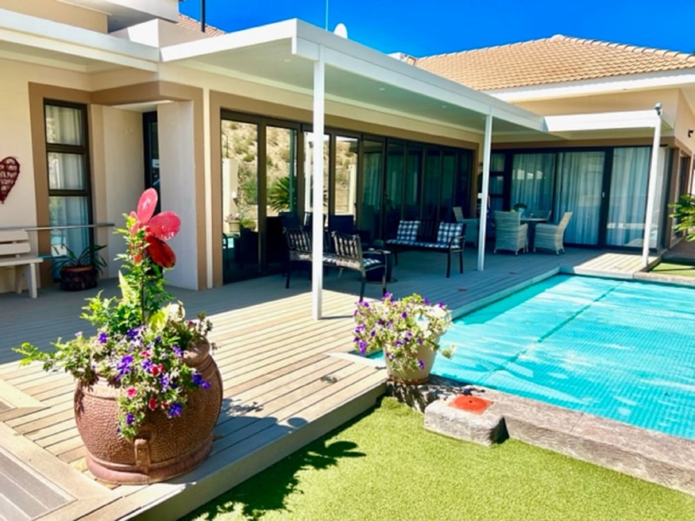 House for sale in Auasblick, Namibia - 3NM1605575