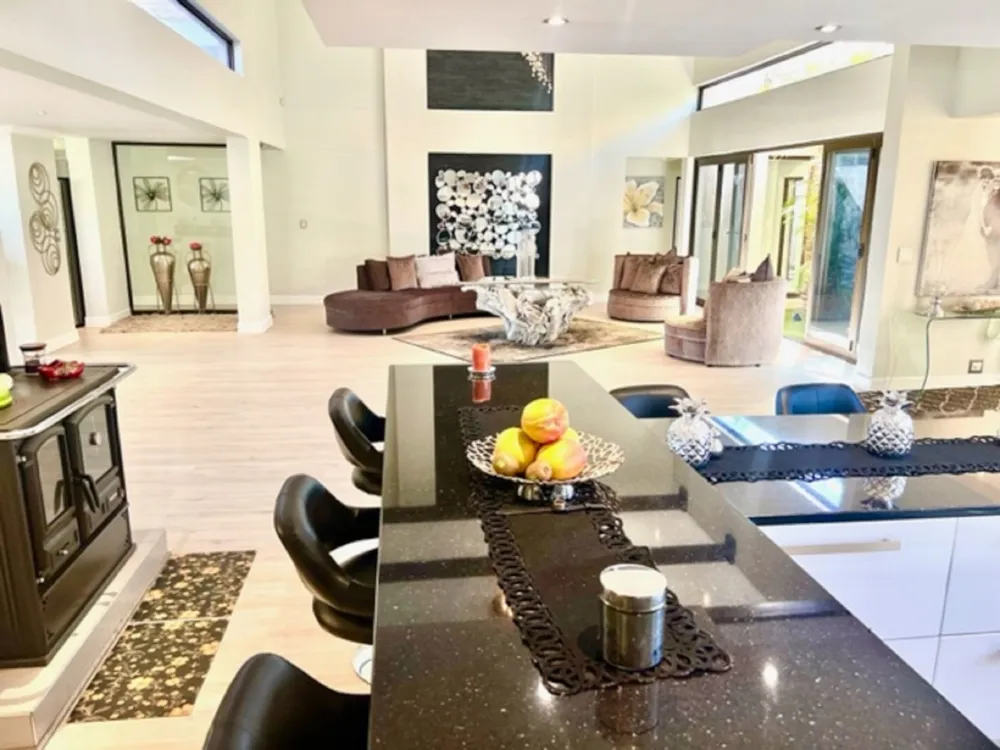 House for sale in Auasblick, Namibia - 3NM1605575
