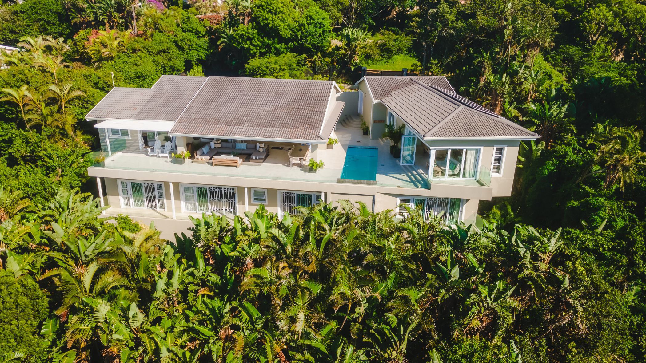 Double-storey house sold in Leisure Bay - 1PD1605836