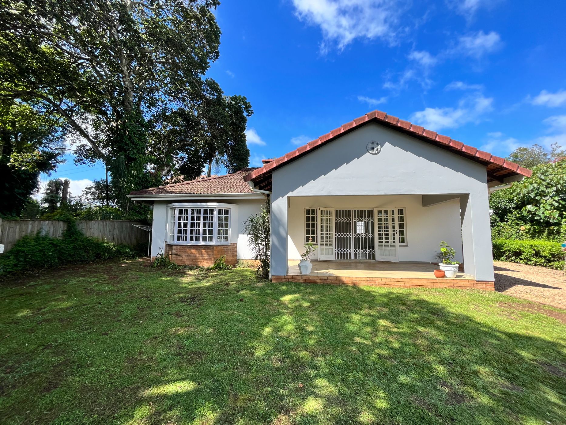 Townhouse let in Gillitts - 1KF1697986