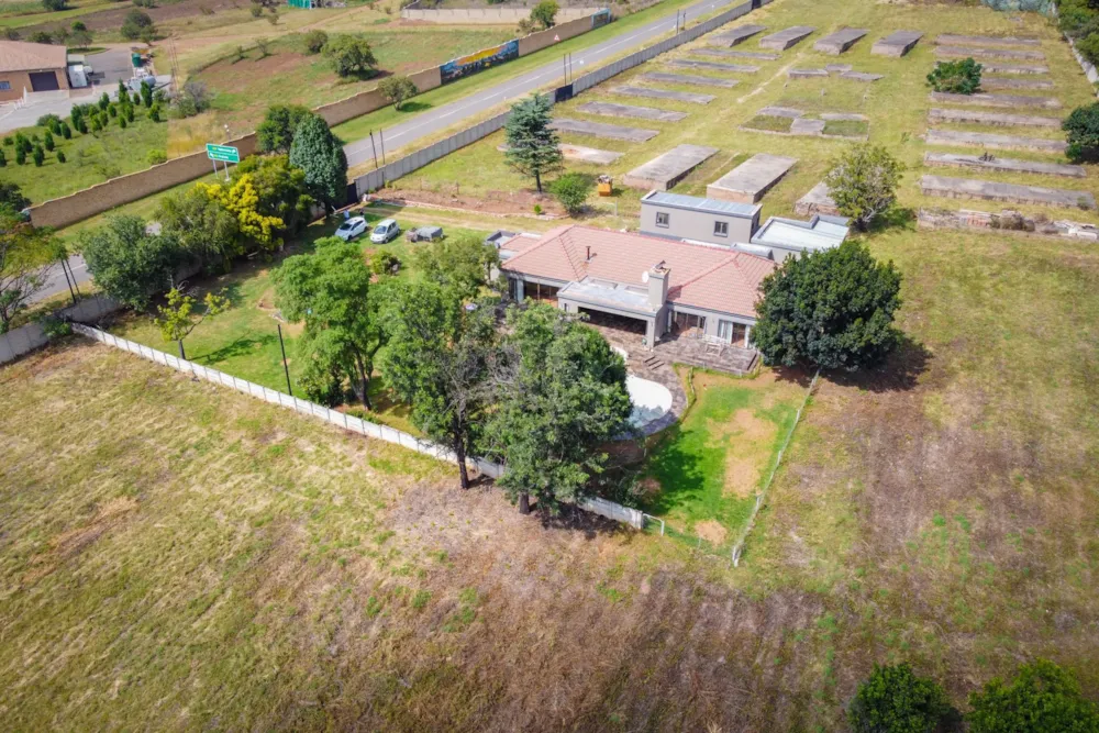 Lifestyle property sold in Kromdraai, Krugersdorp, Mogale City - 1KR1641193
