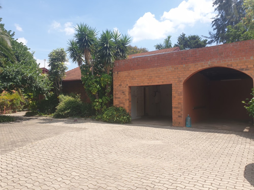 House for sale in Olympia Park Extension, Zambia - 3ZA1607527