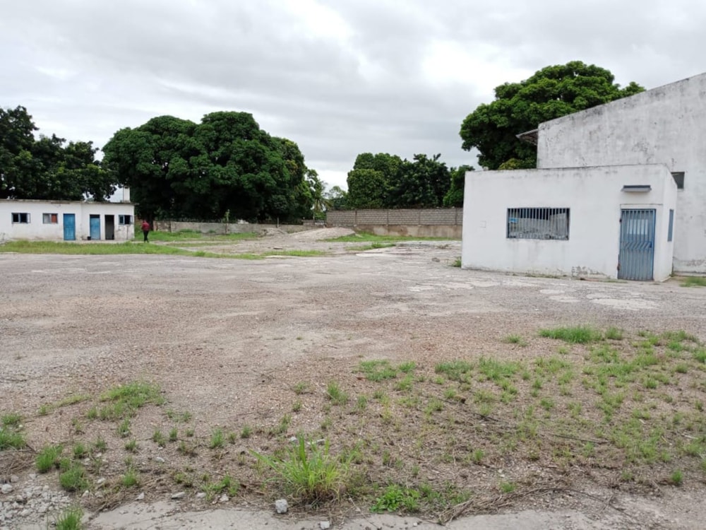 Commercial industrial property for sale in Matola, Mozambique - 3MQ1606771 Commercial industrial property for sale in Matola, Mozambique - 3MQ1606771