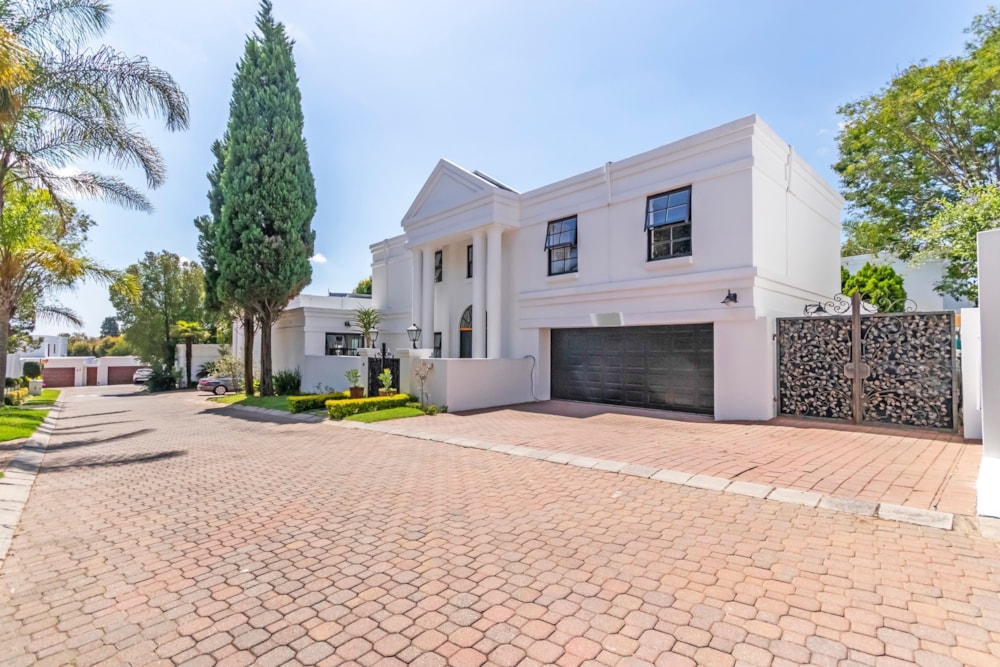 Double-storey cluster let in Bryanston - JBL1666137 Double-storey cluster let in Bryanston - JBL1666137