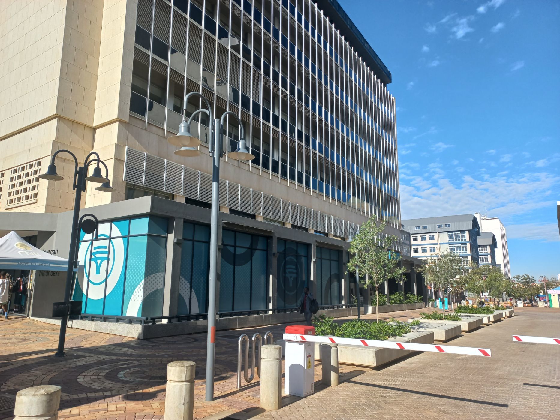 Commercial office to rent in Windhoek, Namibia - 3NM1606975