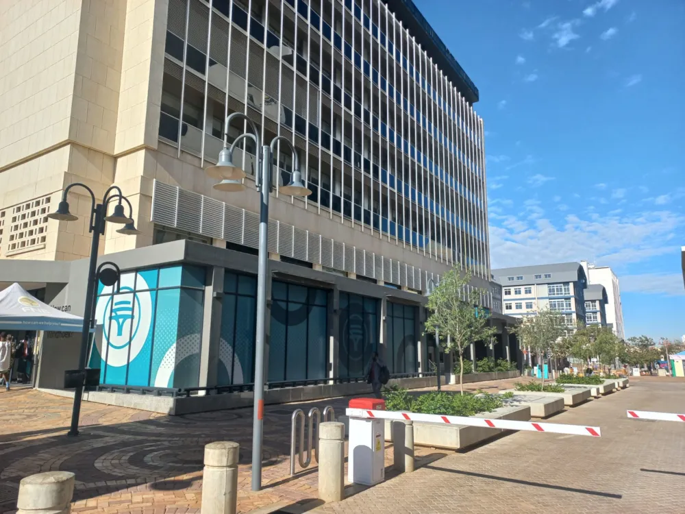Commercial office to rent in Windhoek, Namibia - 3NM1606975 Commercial office to rent in Windhoek, Namibia - 3NM1606975