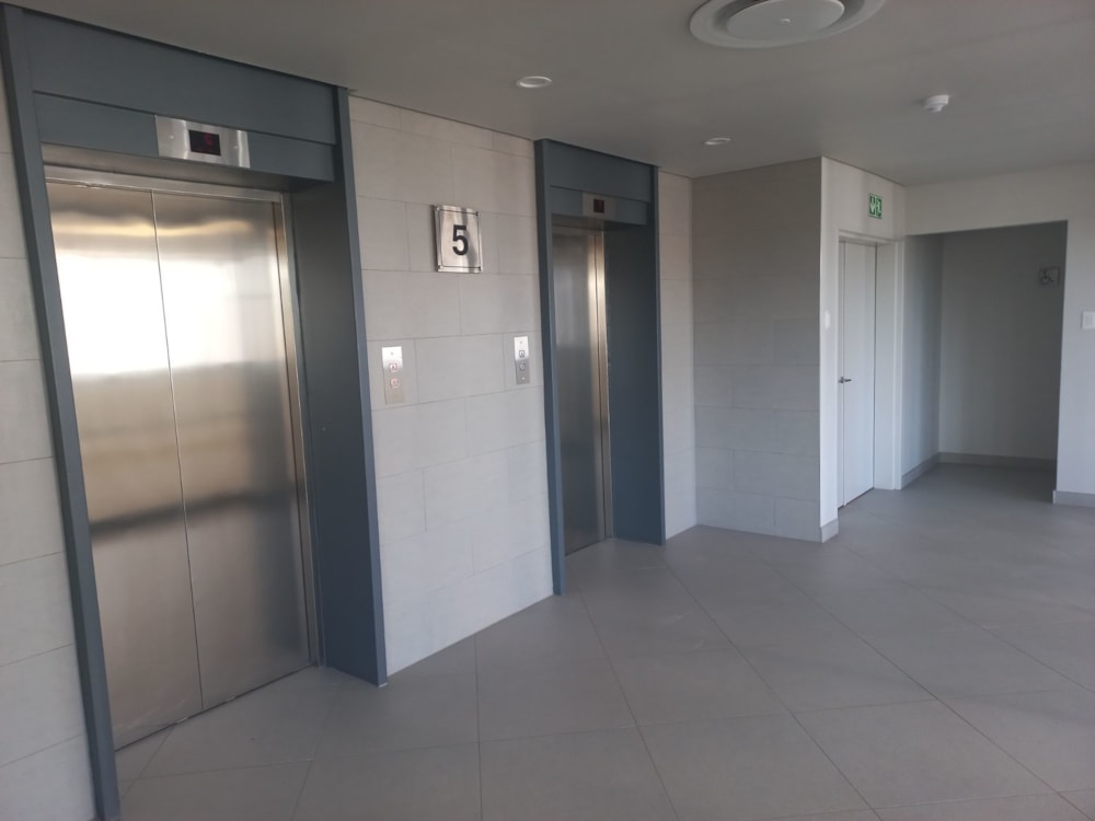 Commercial office to rent in Windhoek, Namibia - 3NM1606975 Commercial office to rent in Windhoek, Namibia - 3NM1606975