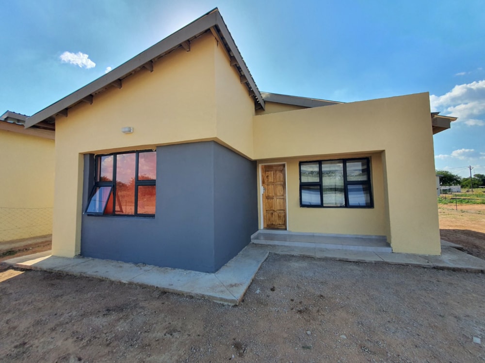 House let in Gaborone North, Botswana - 3BO1696143 House let in Gaborone North, Botswana - 3BO1696143