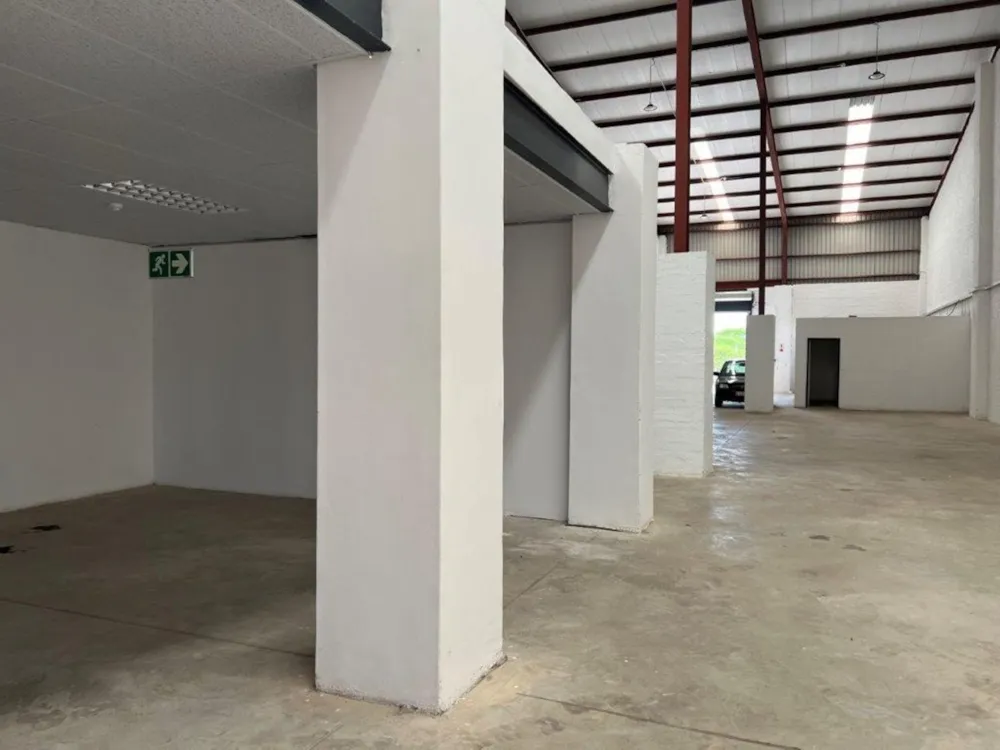 Commercial business for sale in Block 8 Industrial, Botswana - 3BO1744939 Commercial business for sale in Block 8 Industrial, Botswana - 3BO1744939