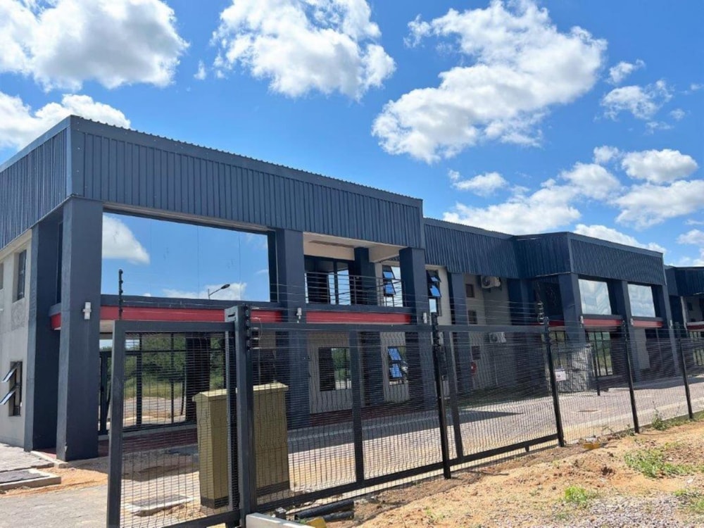 Commercial business for sale in Block 8 Industrial, Botswana - 3BO1744939 Commercial business for sale in Block 8 Industrial, Botswana - 3BO1744939