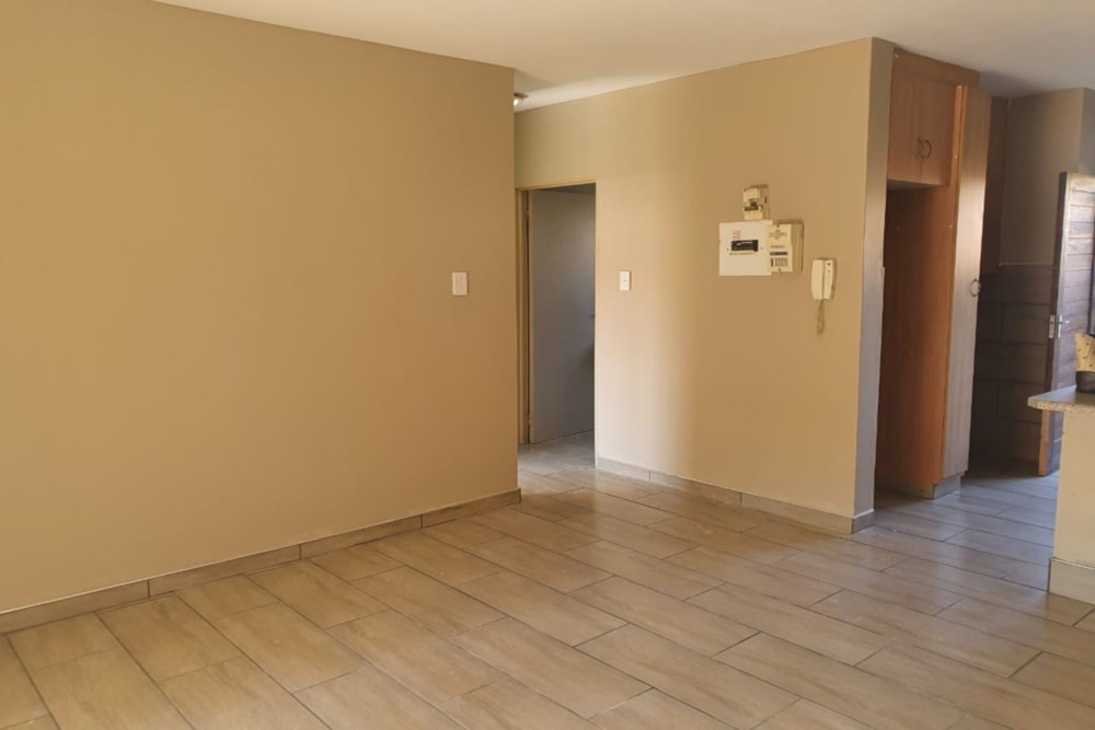 Apartment to rent in Model Park - 1WD1718842 Apartment to rent in Model Park - 1WD1718842