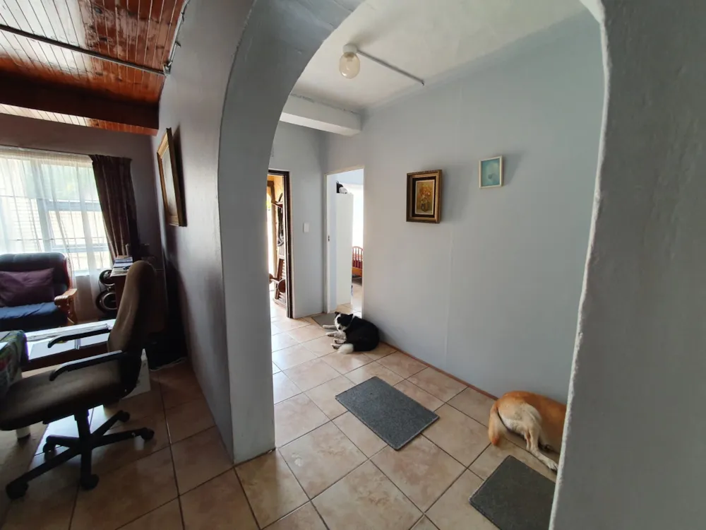 Double-storey house for sale in Glenmore Beach - 1PD1610636 Double-storey house for sale in Glenmore Beach - 1PD1610636