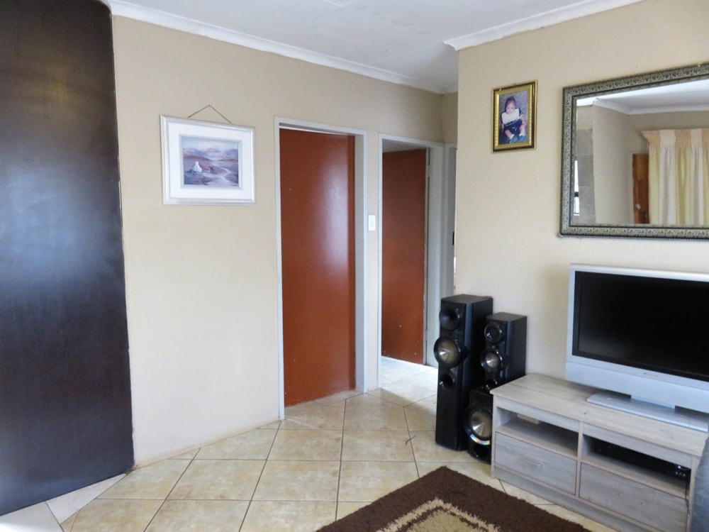 House for sale in Clayville - KTP1607615