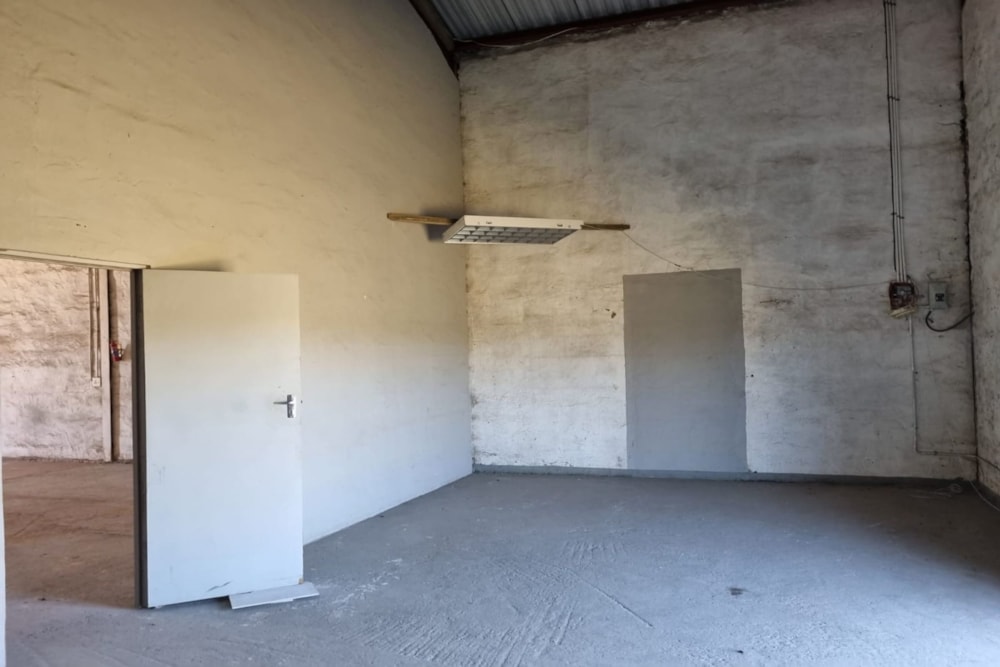 Commercial Building to rent in Grahamstown (Makhanda) - 1GC1724189 Commercial Building to rent in Grahamstown (Makhanda) - 1GC1724189