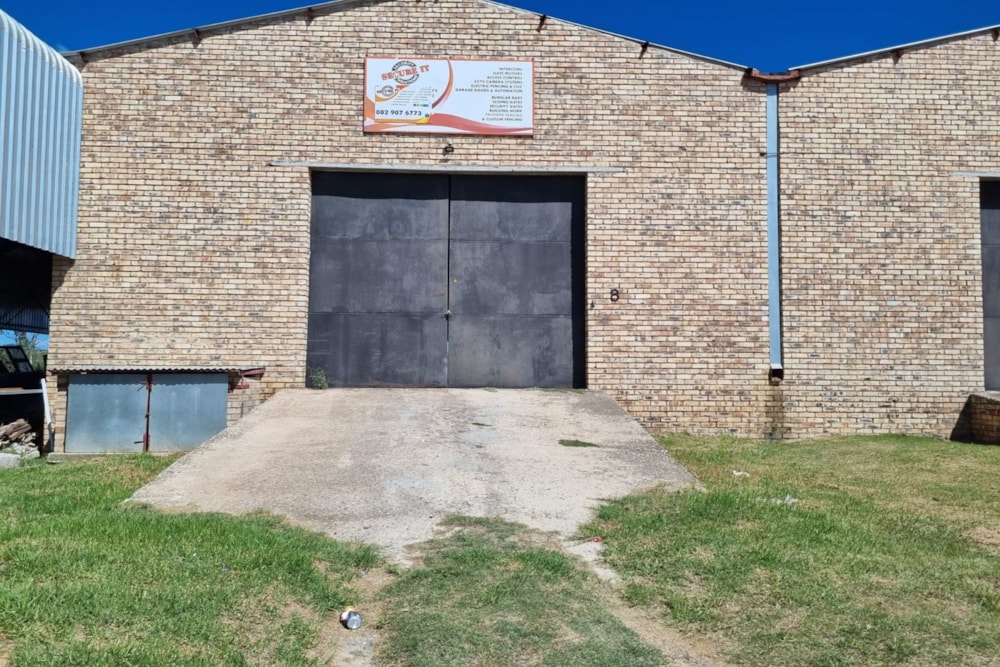 Commercial Building to rent in Grahamstown (Makhanda) - 1GC1724189 Commercial Building to rent in Grahamstown (Makhanda) - 1GC1724189