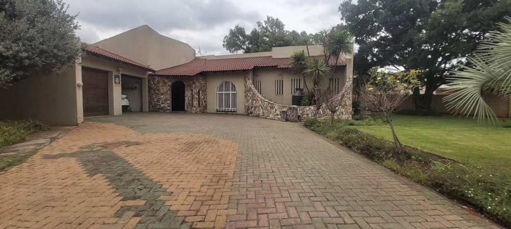 House for sale in Duncanville - 1VT1608757