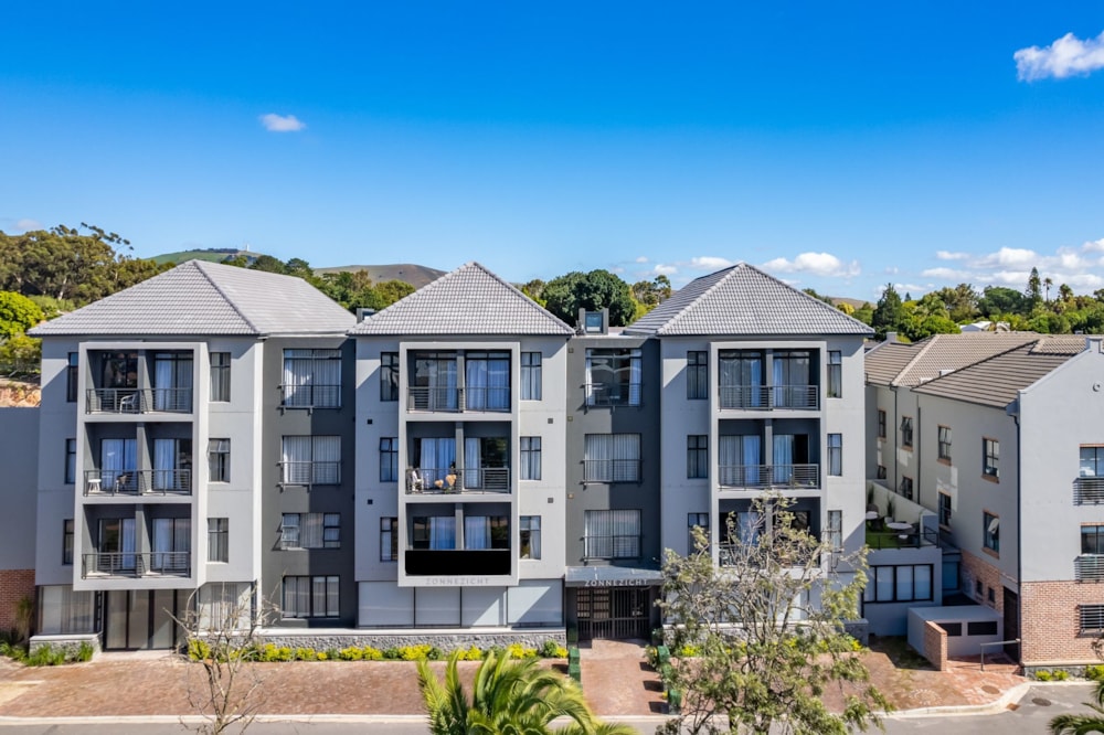Retirement apartment for sale in Durbanville Central - DBV1608781