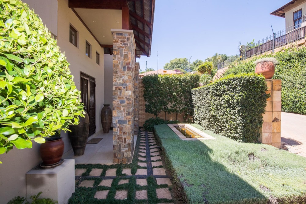 House for sale in Waterkloof Ridge - PT1707818