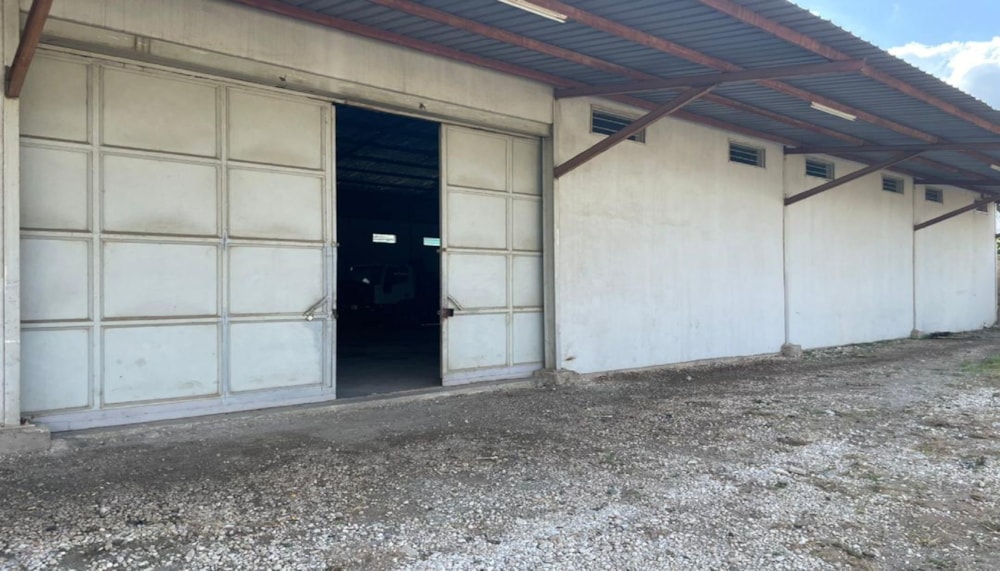 Commercial industrial property to rent in Light Industrial Area, Zambia - 3ZA1608955 Commercial industrial property to rent in Light Industrial Area, Zambia - 3ZA1608955