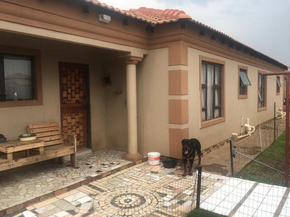 House for sale in Vanderbijlpark CE 7 - 1VT1609055 House for sale in Vanderbijlpark CE 7 - 1VT1609055