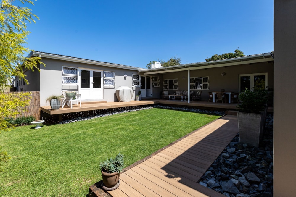 House for sale in Nahoon - 1EZ1687084