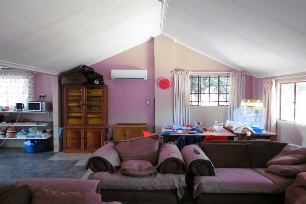 Smallholding for sale in Lephalale Rural - 1ER1608727 Smallholding for sale in Lephalale Rural - 1ER1608727