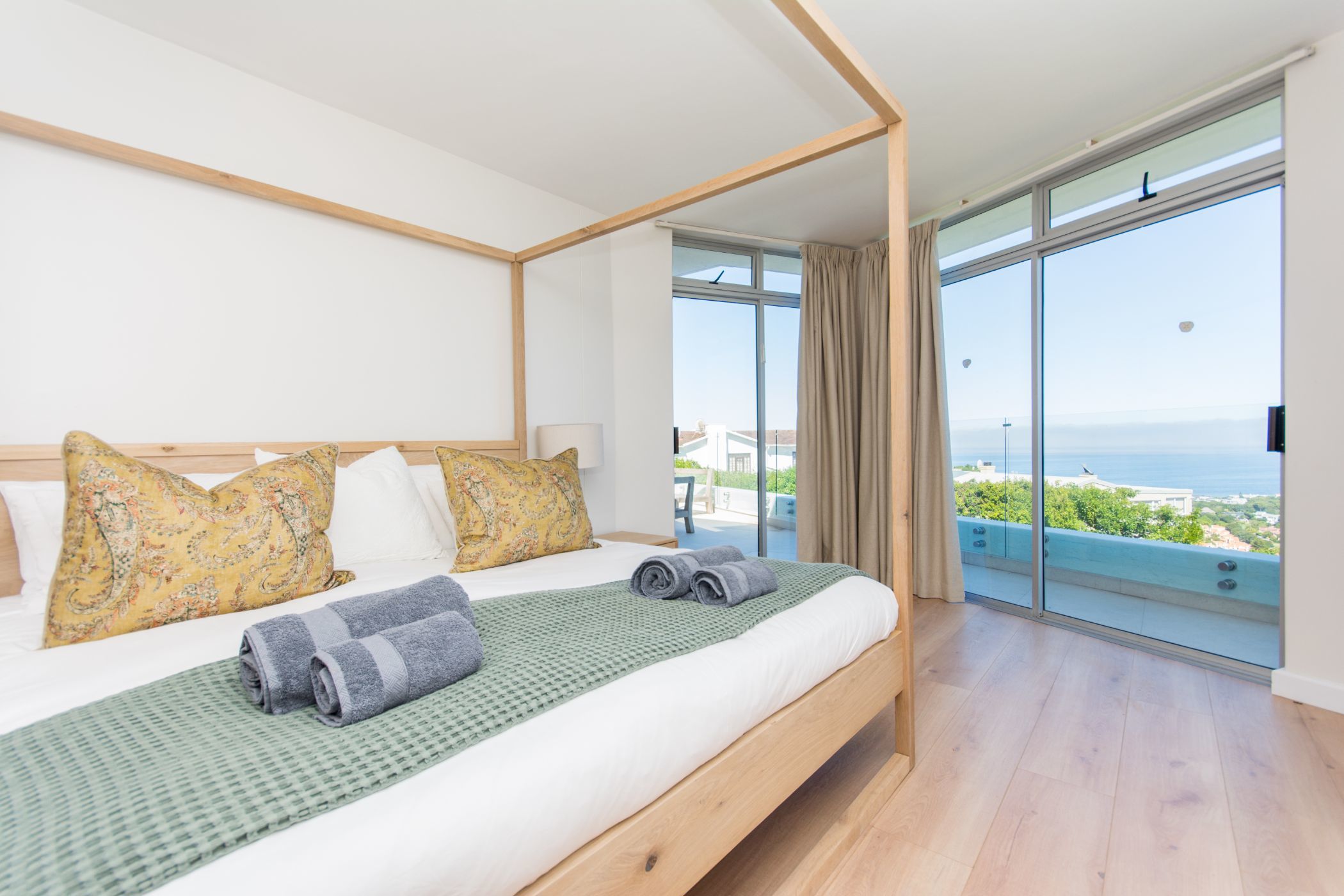 Apartment to rent in Signal Hill, Plettenberg Bay - 1KC1176451