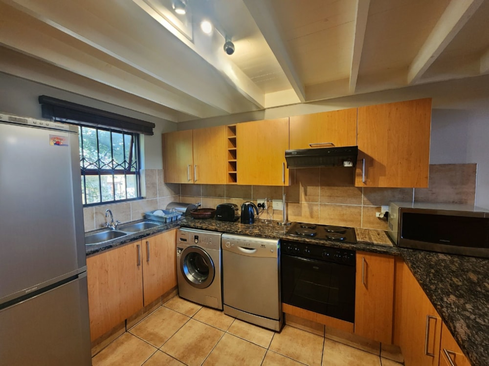 Loft let in Morningside, Sandton - JBL1710076 Loft let in Morningside, Sandton - JBL1710076