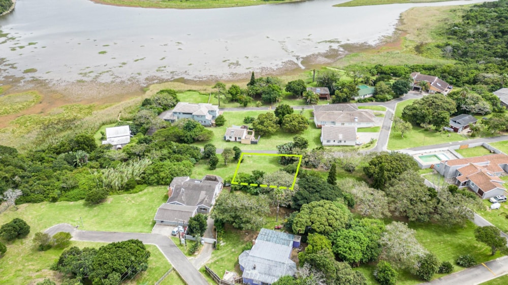 Residential vacant land for sale in Beacon Bay - 1ET1606270