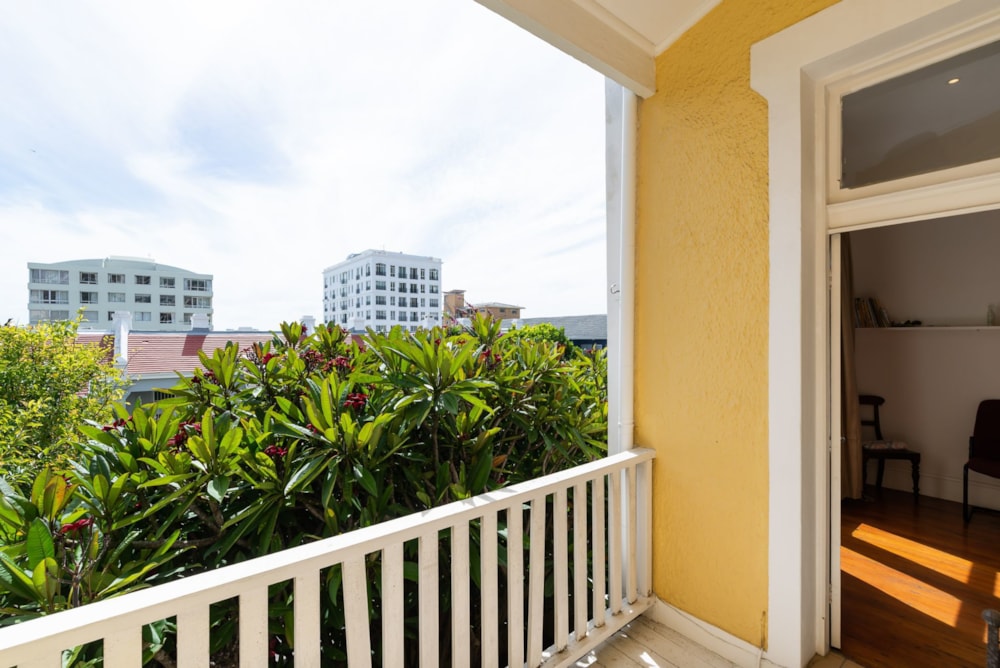 Apartment sold in Three Anchor Bay - AS1718819
