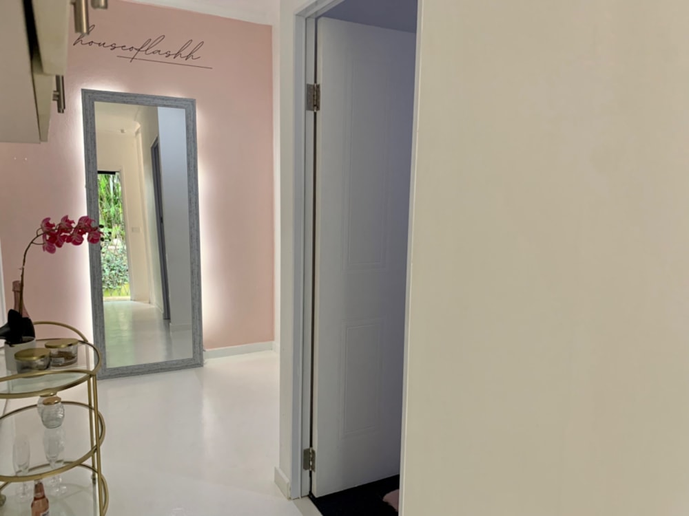 Commercial office to rent in Durban North - 1ND1720396