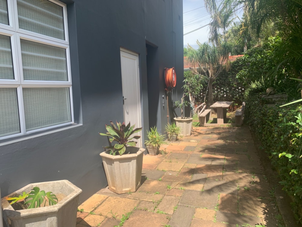 Commercial office to rent in Durban North - 1ND1720396
