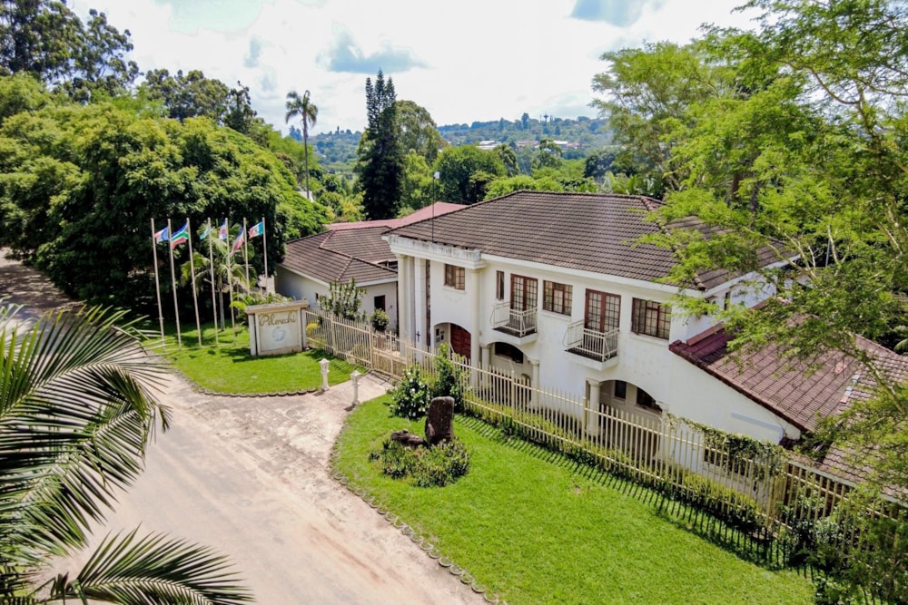 Guesthouse for sale in White River - 1WR1272183 Guesthouse for sale in White River - 1WR1272183