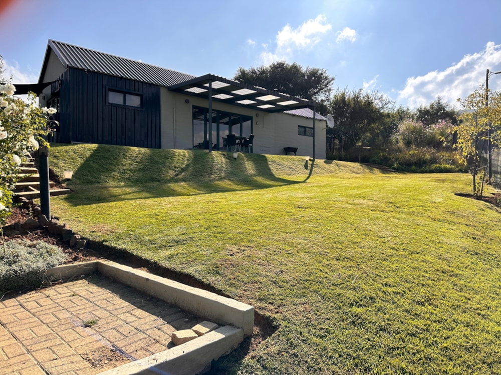 Guesthouse for sale in Clarens - 1CS1592636 Guesthouse for sale in Clarens - 1CS1592636