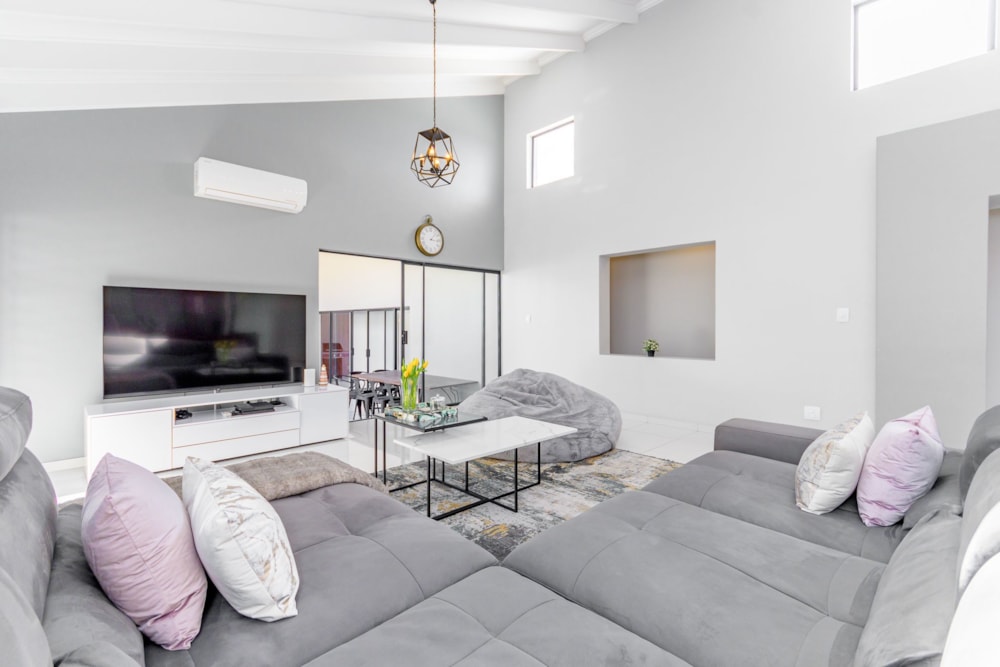 Townhouse for sale in Bryanston - HP1712320