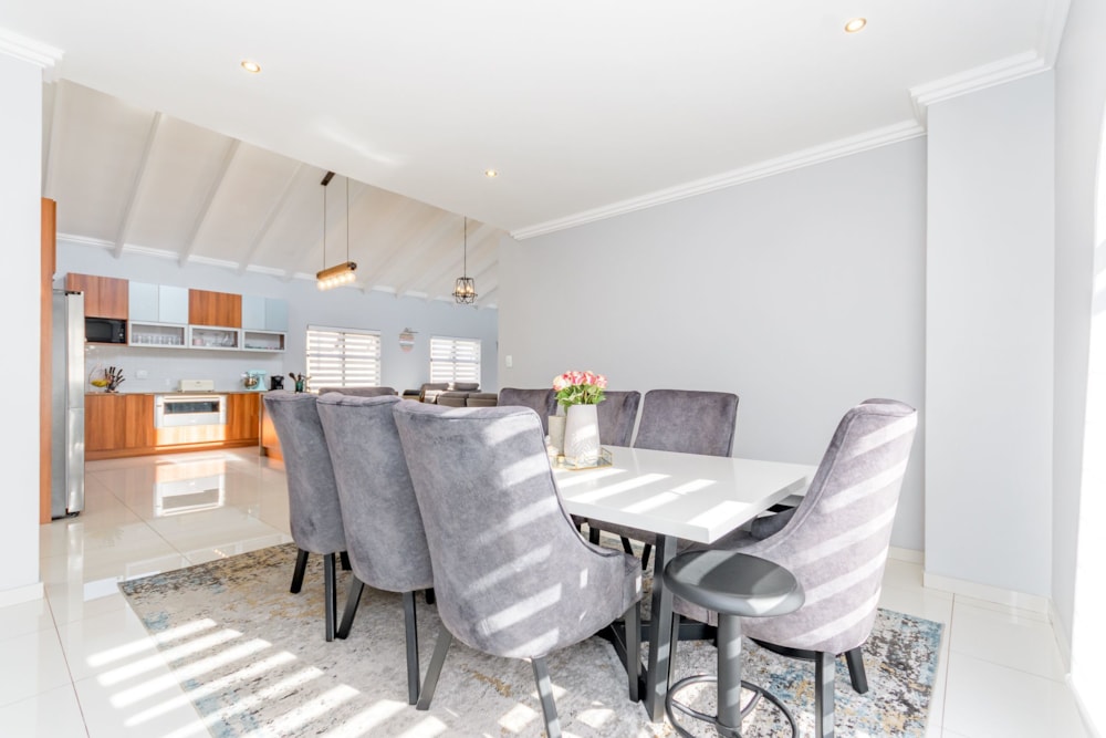 Townhouse for sale in Bryanston - HP1712320