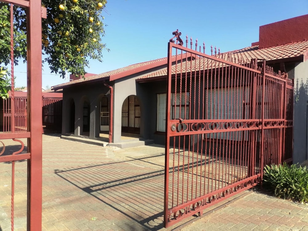 House for sale in Heidedal - 1BX1462412