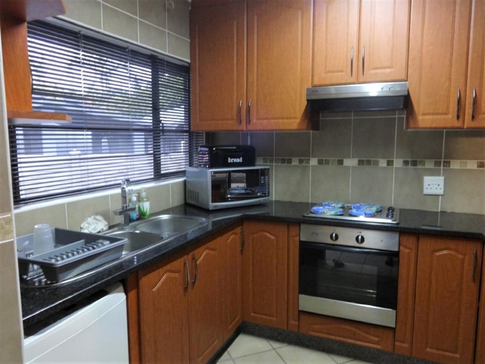 Apartment let in Arboretum, Richards Bay - 1RY1685383 Apartment let in Arboretum, Richards Bay - 1RY1685383