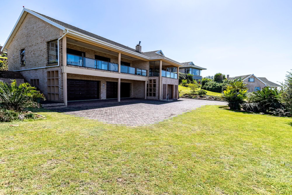 Double-storey house for sale in Glen Stewart - 1EZ1702714 Double-storey house for sale in Glen Stewart - 1EZ1702714