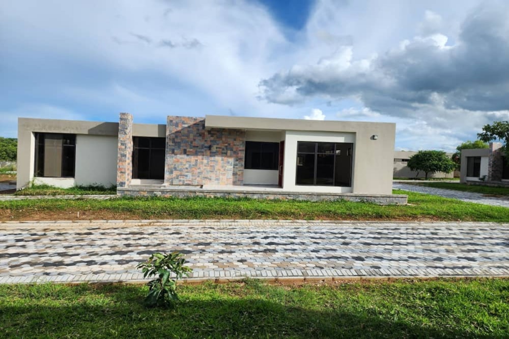 Security estate home for sale in Meanwood, Zambia - 3ZA1589214