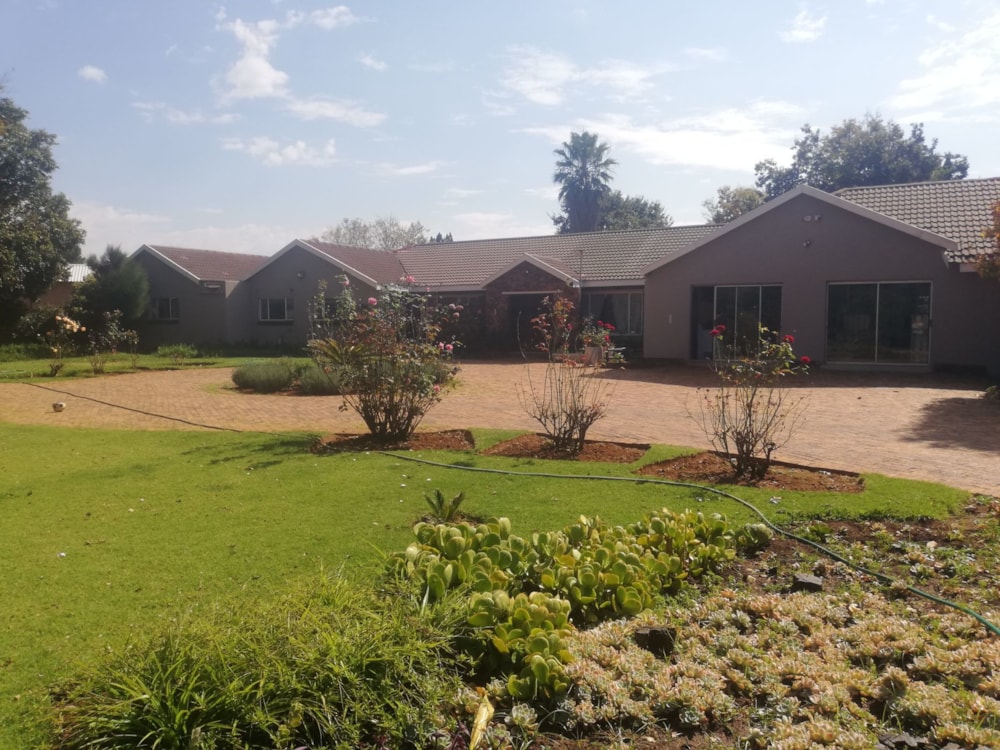 Smallholding for sale in Unitas Park - 1VT1598550