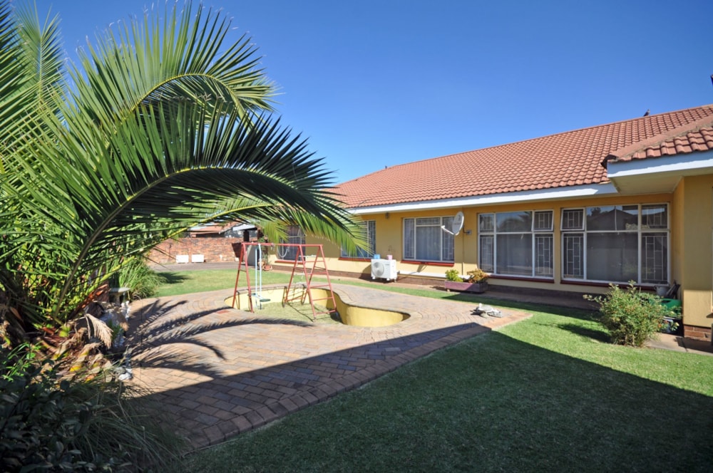 House for sale in Falcon Ridge - 1VT1603558