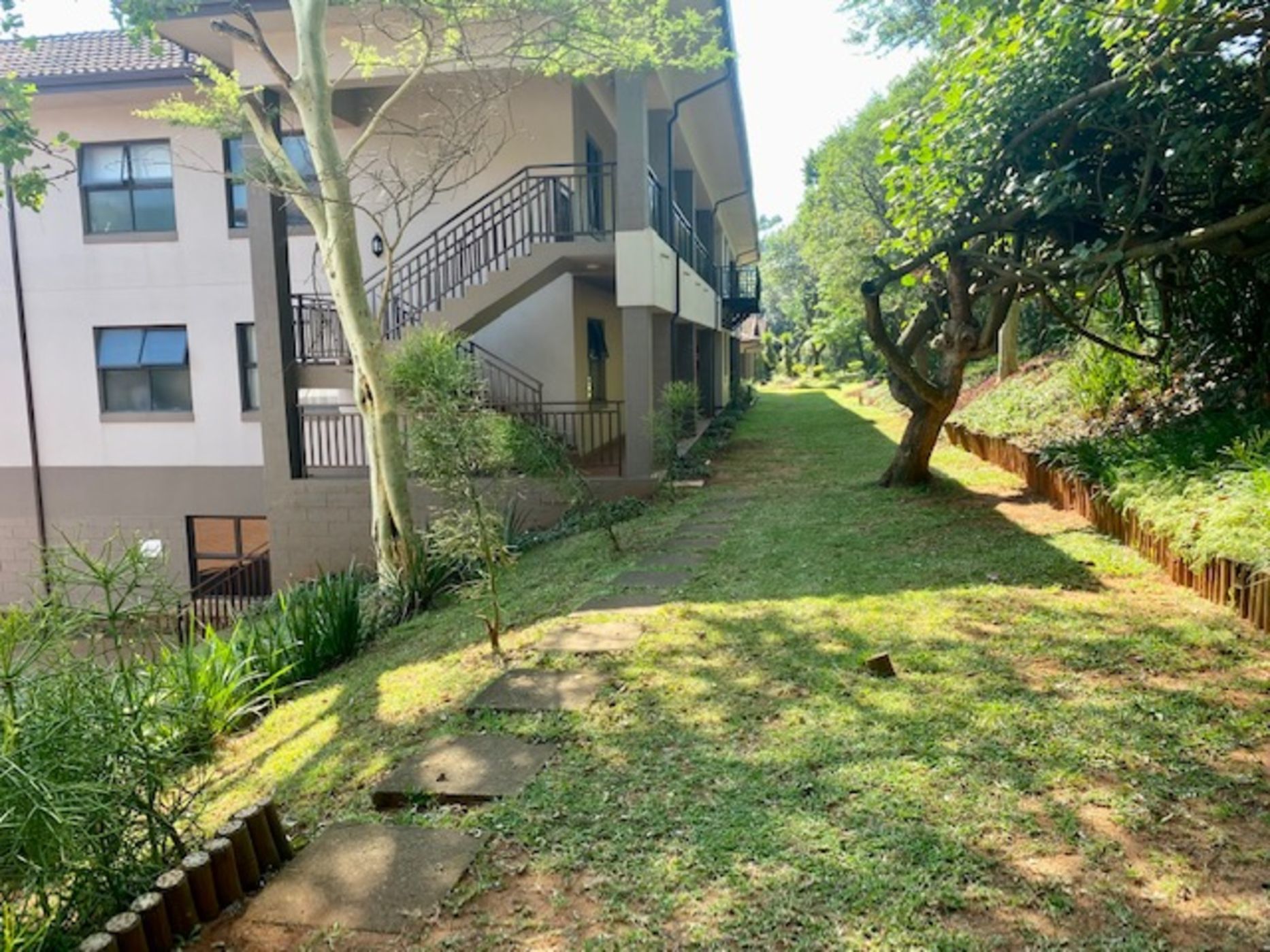 Apartment for sale in Hilltop Estate - 1BD1734154
