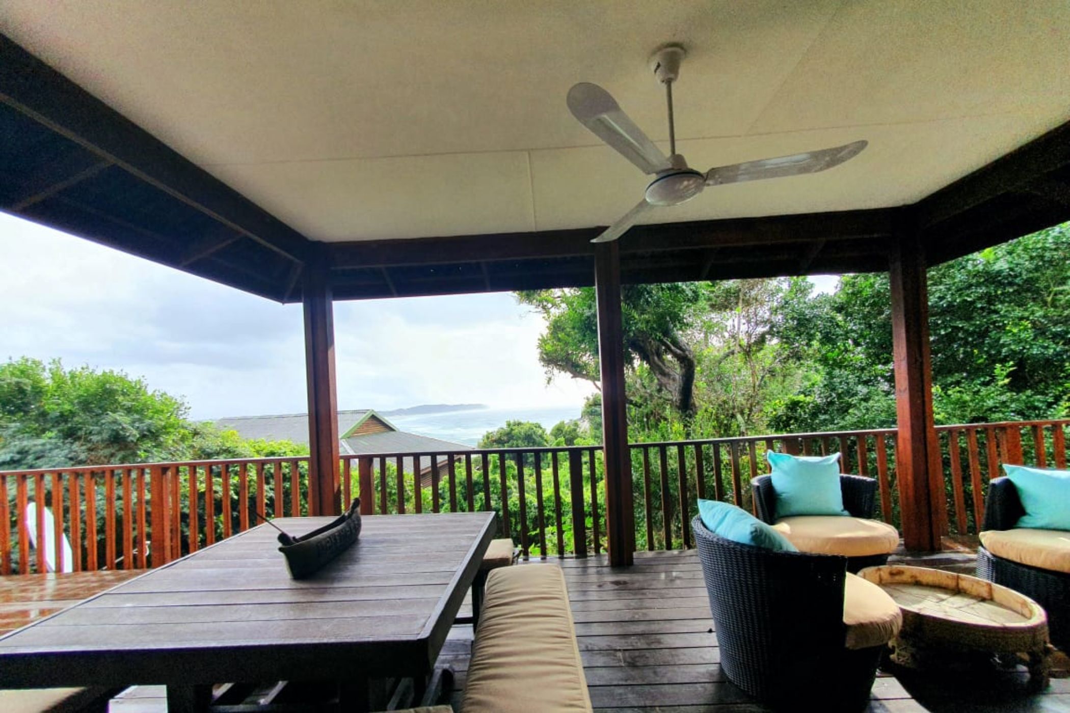 Beachfront villa for sale in Ponta de Ouro, Mozambique - 3MQ1609101