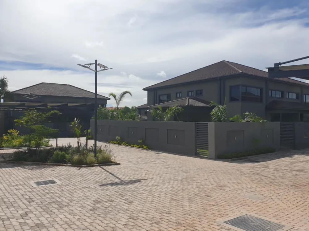Security complex home to rent in Roma, Zambia - 3ZA1609195 Security complex home to rent in Roma, Zambia - 3ZA1609195