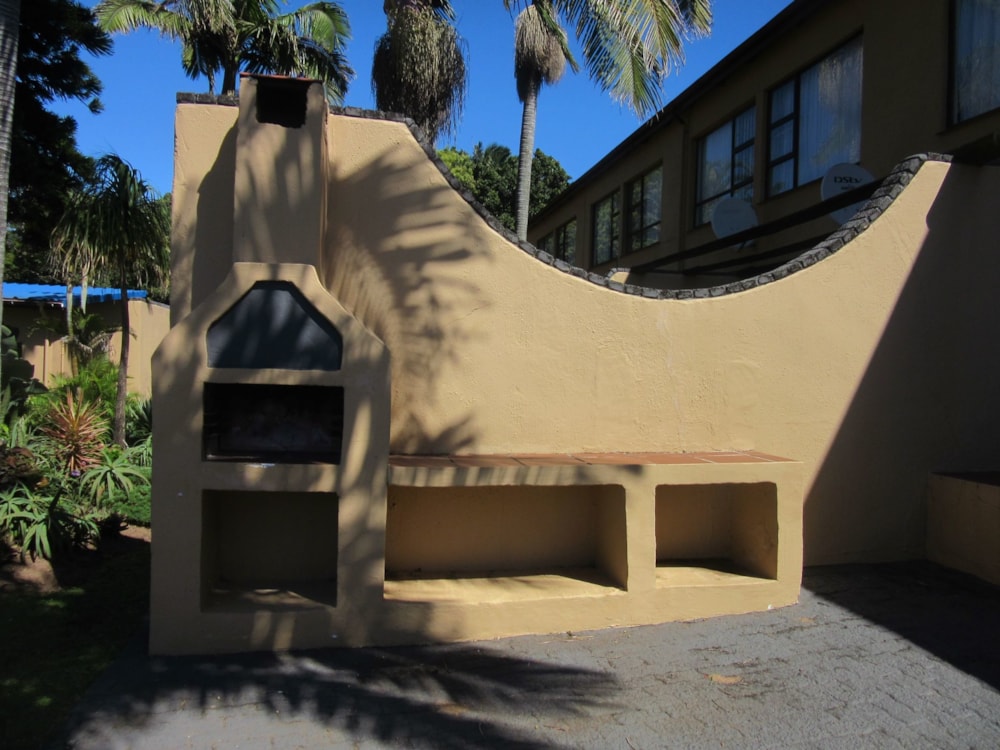 Double-storey apartment for sale in Port Edward - 1PD1696409 Double-storey apartment for sale in Port Edward - 1PD1696409