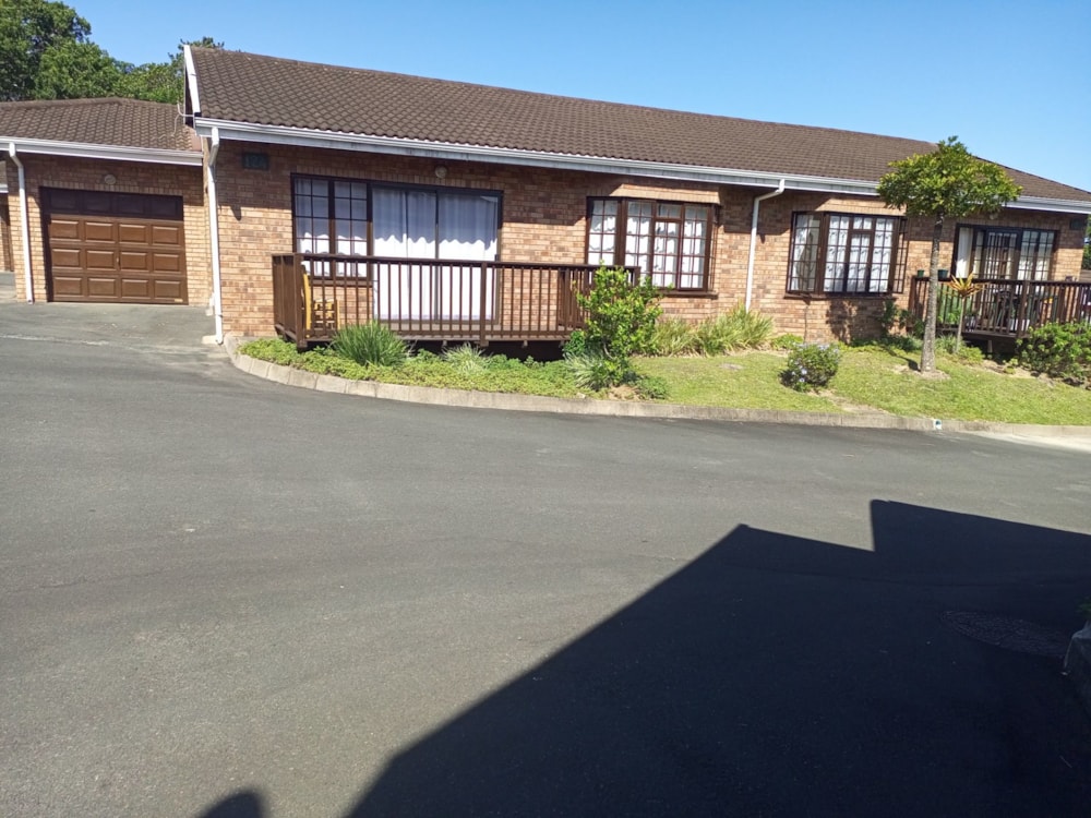 Townhouse for sale in Margate - 1PX1611286 Townhouse for sale in Margate - 1PX1611286