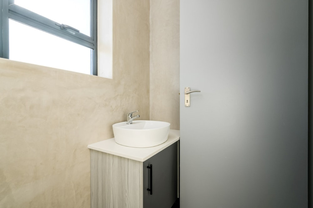 House for sale in Rowallan Park - 1PLZ1609614 House for sale in Rowallan Park - 1PLZ1609614