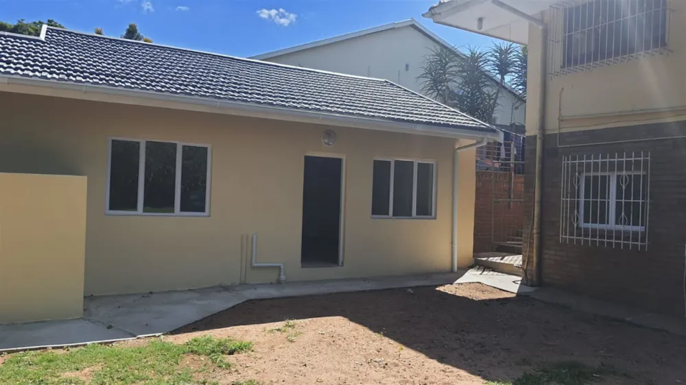 Garden cottage let in Dawncliffe - 1WP1714364 Garden cottage let in Dawncliffe - 1WP1714364