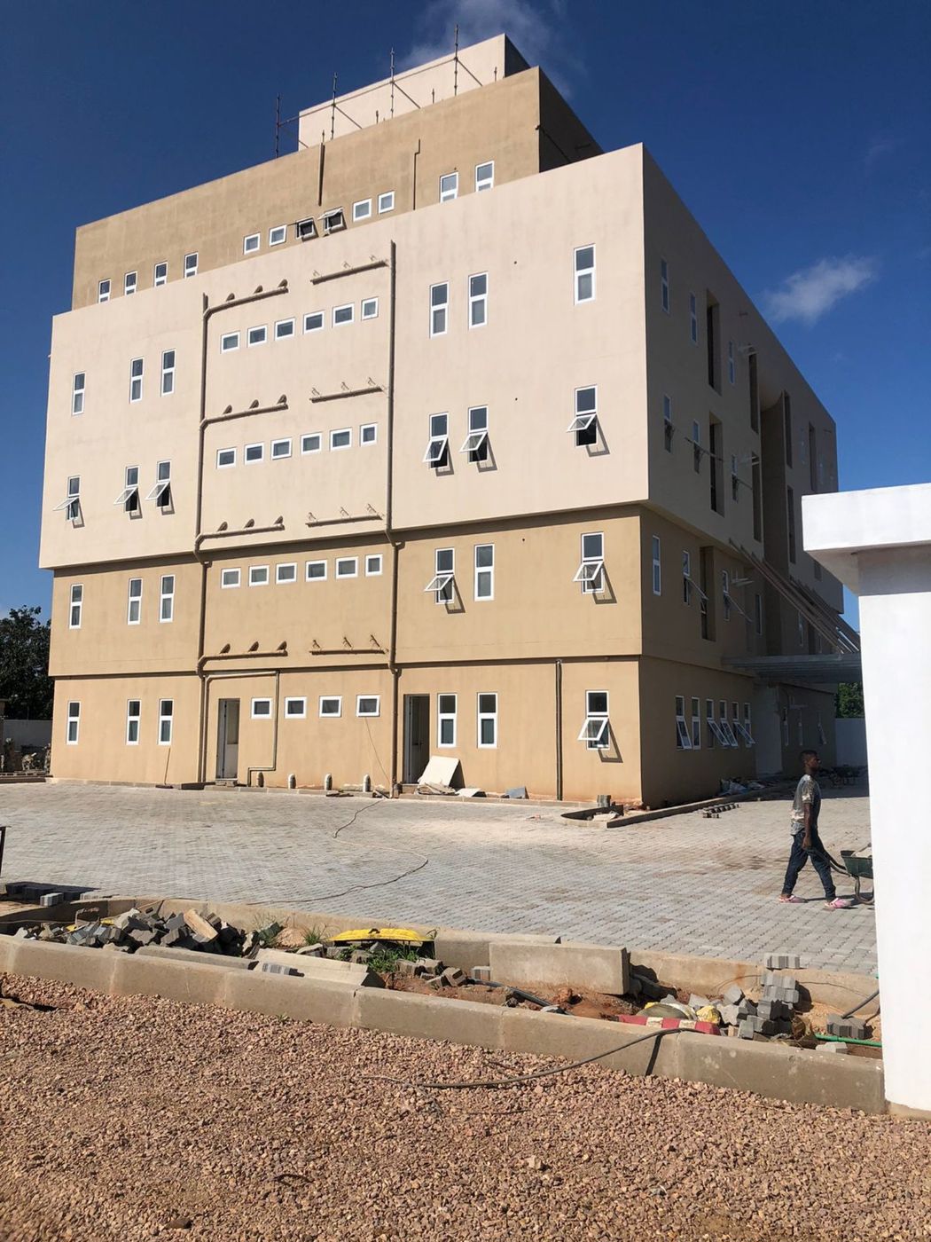 Commercial Building for sale in Matola, Mozambique - 3MQ1609921